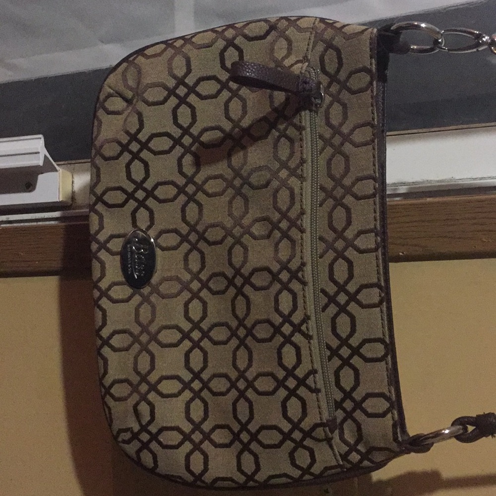 Bass purse
